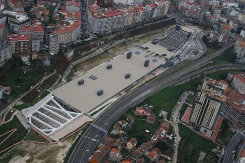 Arrancan oficialmente las obras de la terminal intermodal en un acto encabezado por el presidente de la Xunta y el alcalde. 