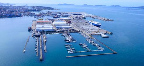 Bouzas vive hoy 5.5.17 una jornada frenetica en la terminal Ro-.Ro del puerto de Vigo