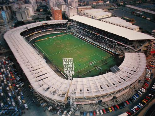 La propuesta que recibirá Mouriño: de la concesion por 50 años del estadio a su explotación comercial 