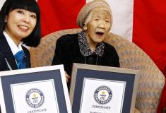 La japonesa Kane Tanaka revalida su récord y celebra su cumpleaños junto a familiares y amigos. 
