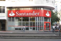 Banco Santander cerrará este viernes 176 oficinas, 26 de ellas en Galicia, en el marco de la ejecución del Expediente de Regulación de Empleo (ERE) que acometerá la entidad y que contempla la clausura de un total de 1.150 sucursales.
