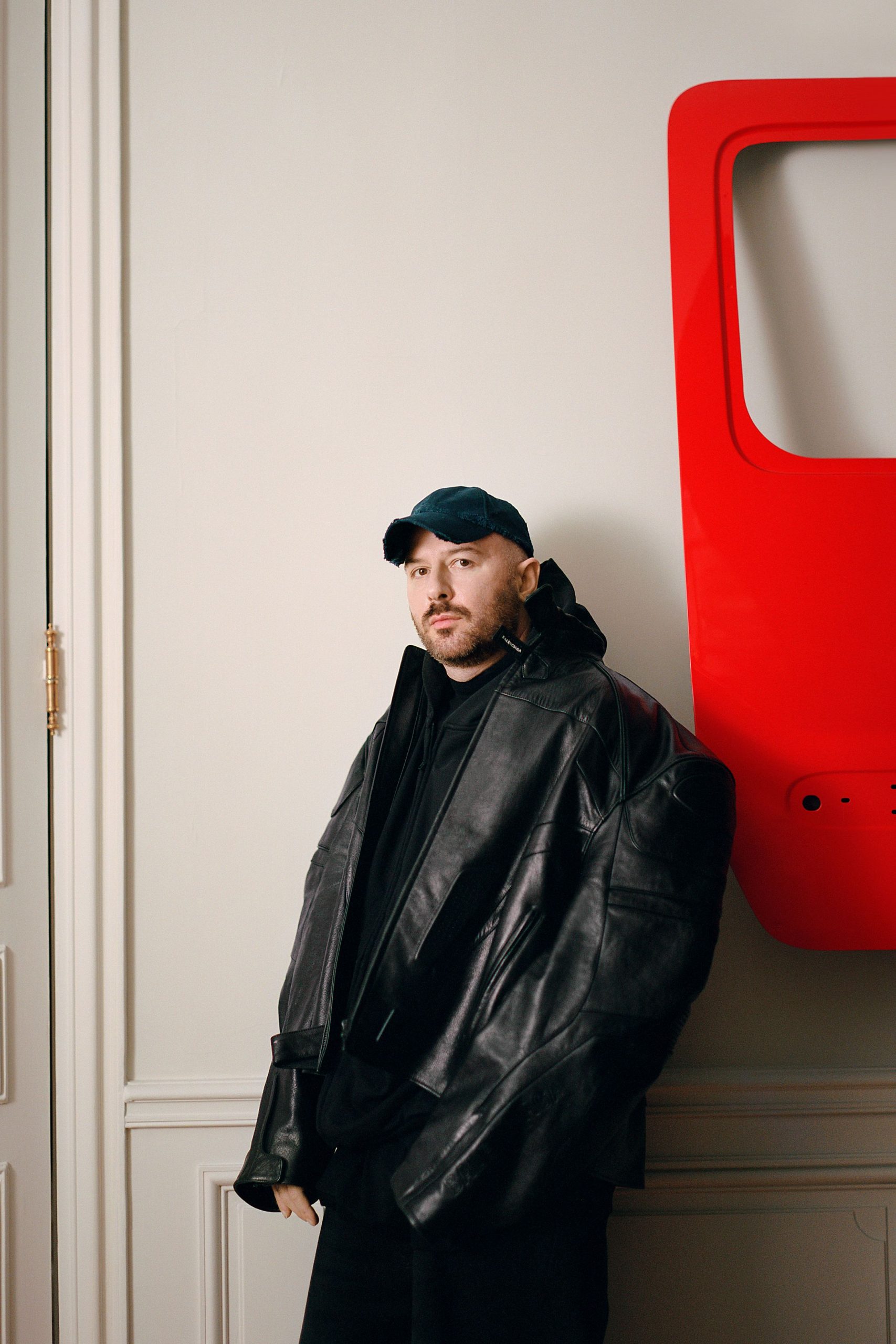 Demna Gvasalia Debuta Para Gucci con el Estreno de ‘the Tiger’, un Corto Protagonizado por Demi Moore