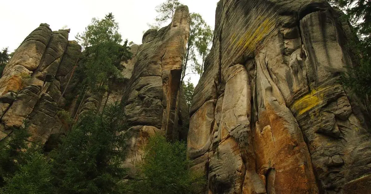 Actualidade: Ángel Escribano, presidente de Indra: «a FP é clave para a reindustrialización de España»