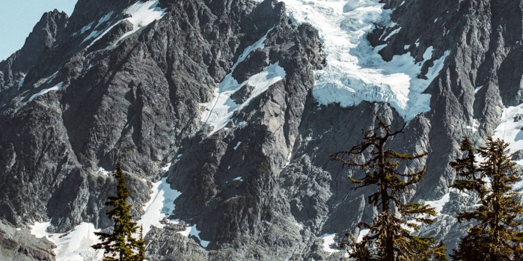 En desenvolvemento: Apenas 400 euros anuais separan o SMI do soldo máis habitual en España