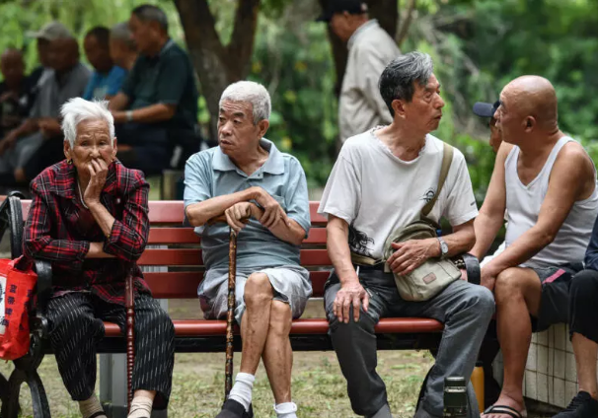 un Chino Explica por Qué es Raro Encontrarse Personas Mayores de su País por España: «es Gente que Ya…»