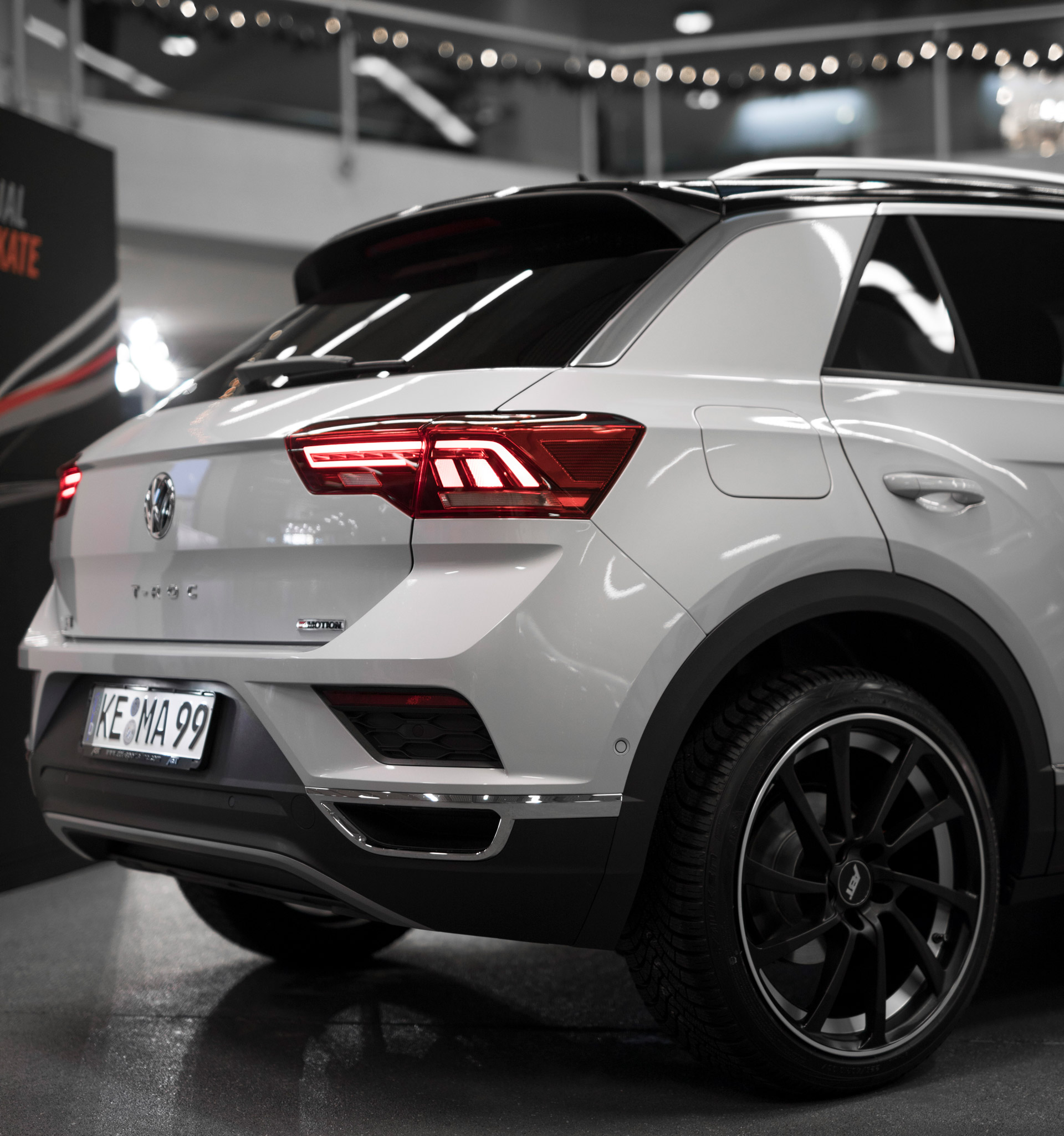 Actualidad: Volkswagen T-roc: la Segunda Generación ya Está Aquí con dos Ediciones Limitadas y Desde 34.280 €