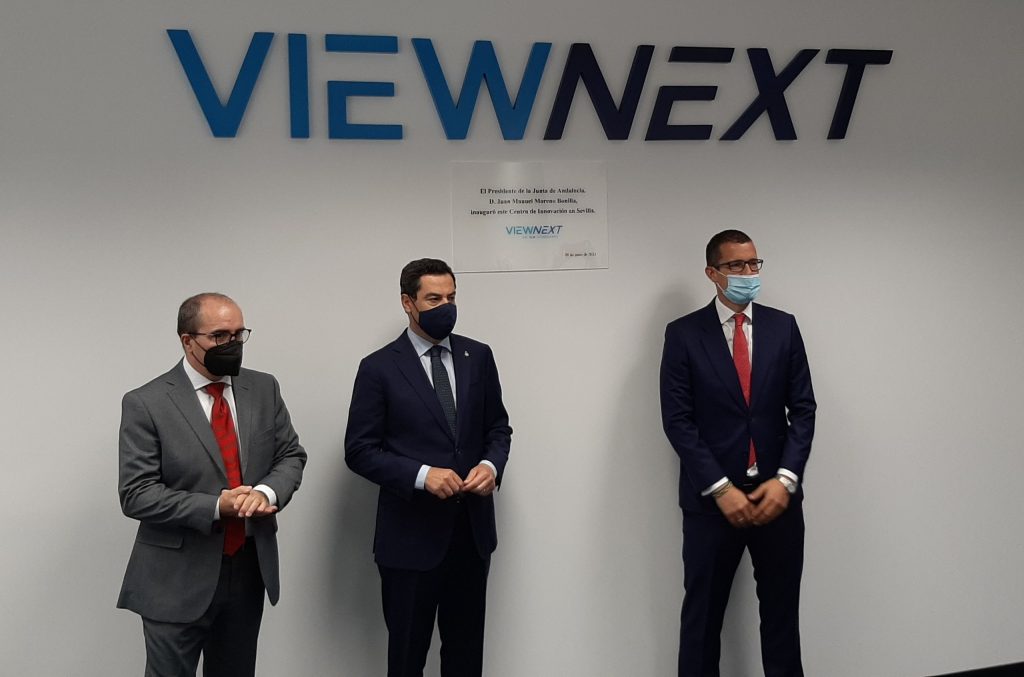 Juanma Moreno inaugura un centro de saúde en Almería que estaba pendente desde hai 15 anos