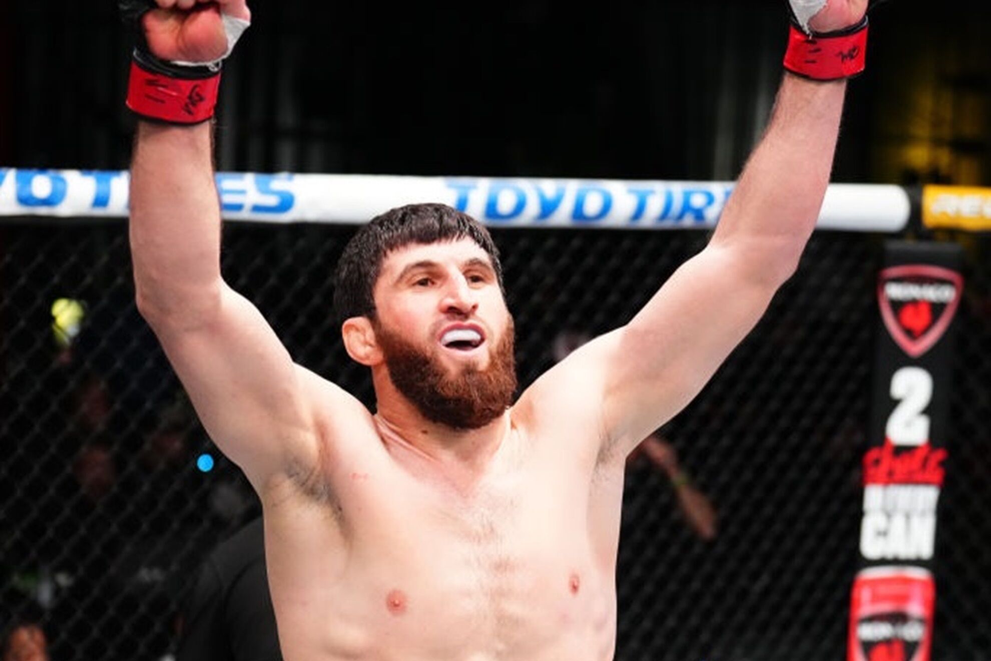 Actualidad: Ankalaev Busca Cerrar la Puerta del Título Para Siempre a Alex Pereira: «estaba Asustado…»