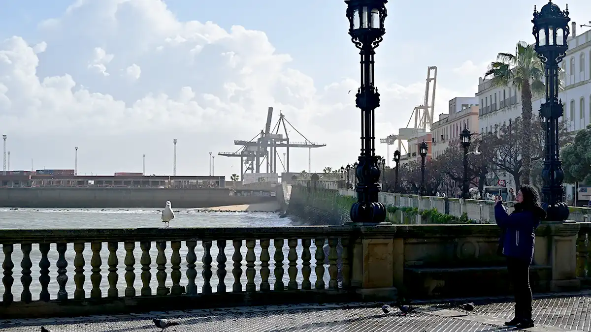 Actualidad: la Lluvia da una Breve Tregua Para Honrar a los Muertos