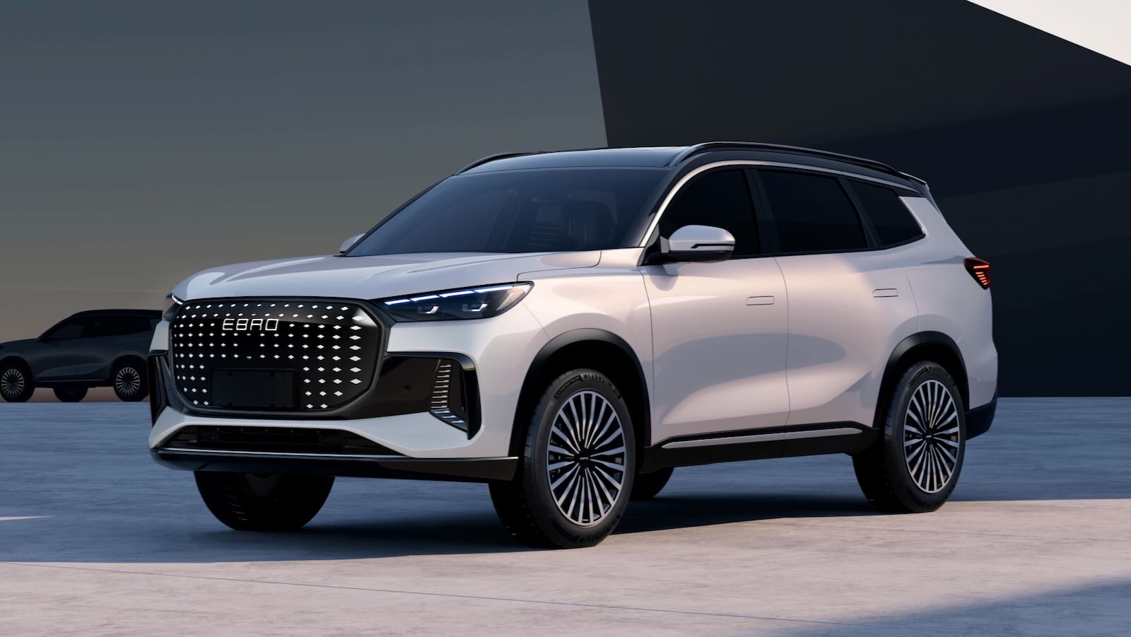 En desarrollo: Ebro S900: un Nuevo Referente de la Clase suv