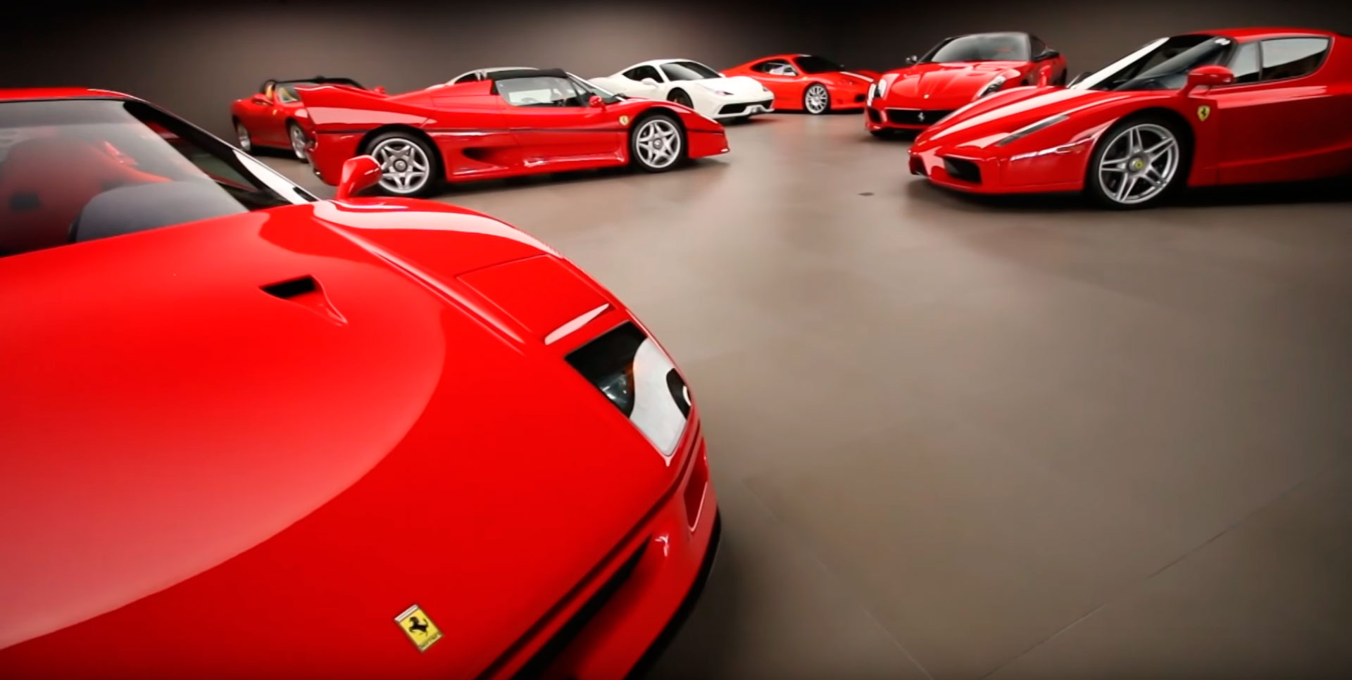 Actualidad: la  Colección de Coches Ferrari que Zlatan Ibrahimovic Guarda en su Garaje