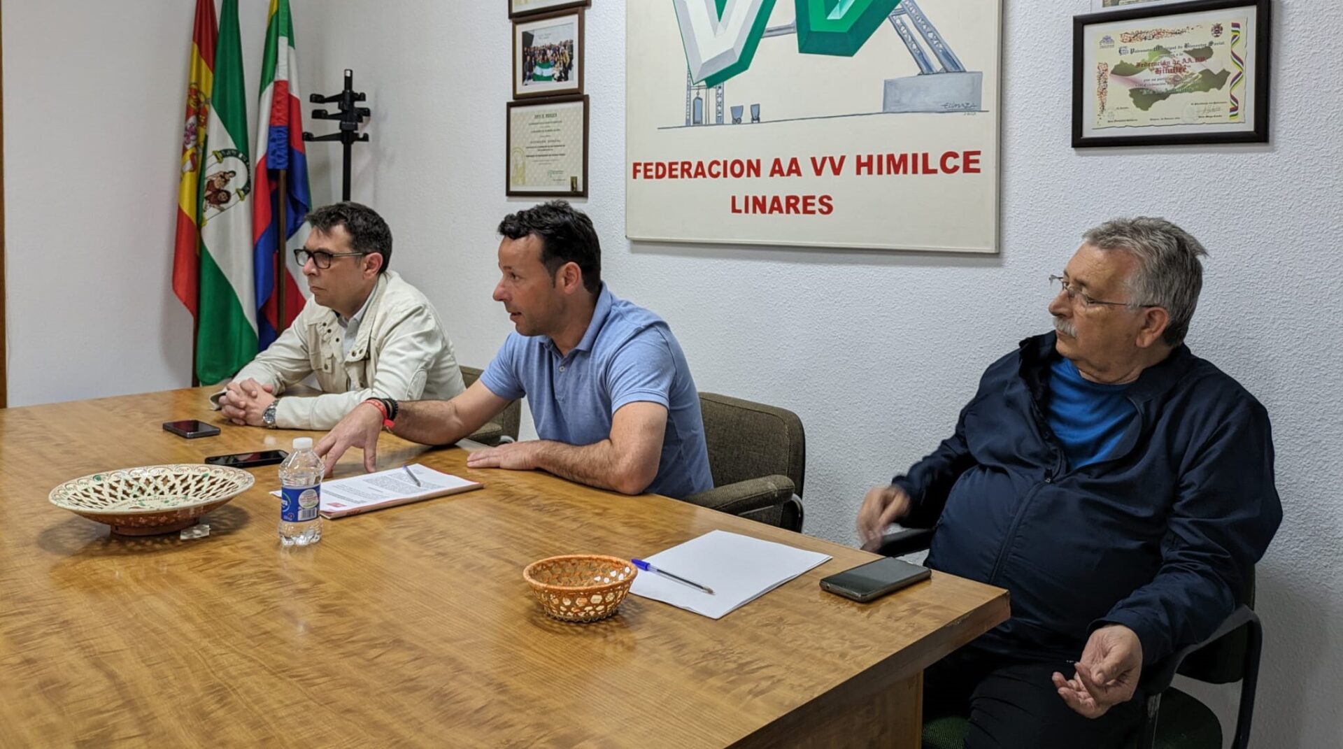 Análisis: el Psoe y Vecinos de Levante Urgen al Ayuntamiento de Córdoba Acabar con los Problemas de Seguridad de los Gorrillas