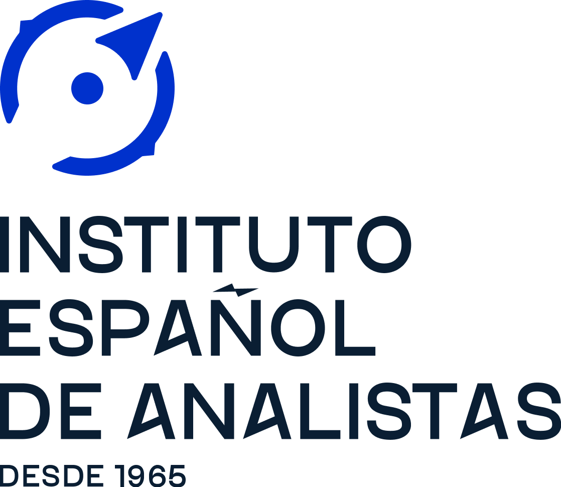 el Instituto Español de Analistas Concede la Insignia de oro a Juan de Dios Gómez-villalba, ceo de Goldman Sachs Iberia