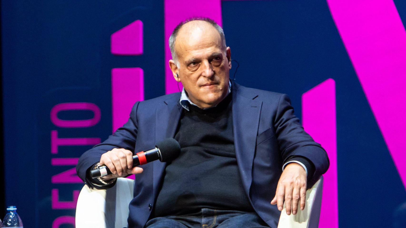 Análisis: Tebas Atiza al Real Madrid, a los Futbolistas y a la Prensa: «contra el Partido de Liga en Miami Solo les Faltó Quejarse al Papa»