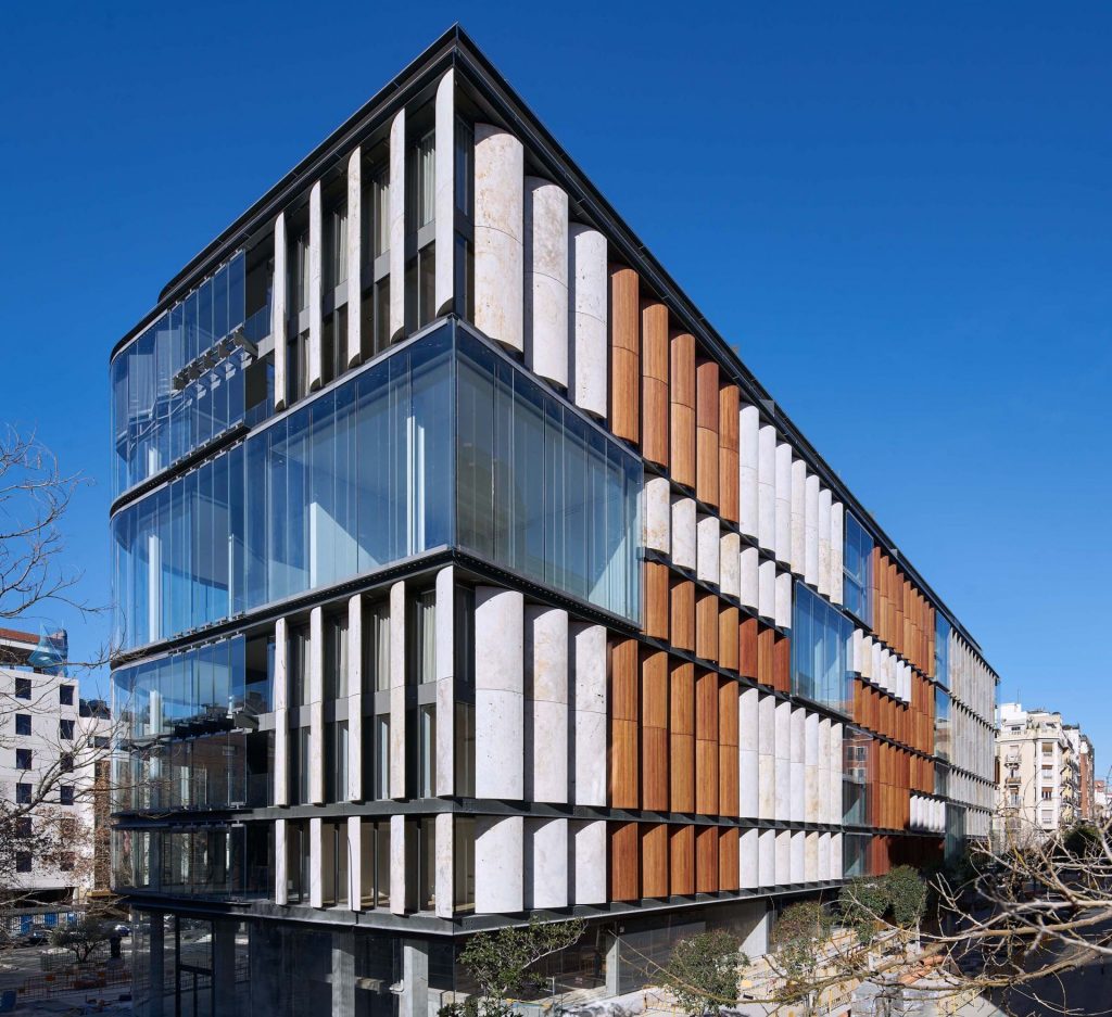 Actualidade: Vivenda Oficial de Luxo de Balde, en Madrid: o Privilexio dos Altos Cargos do Estado