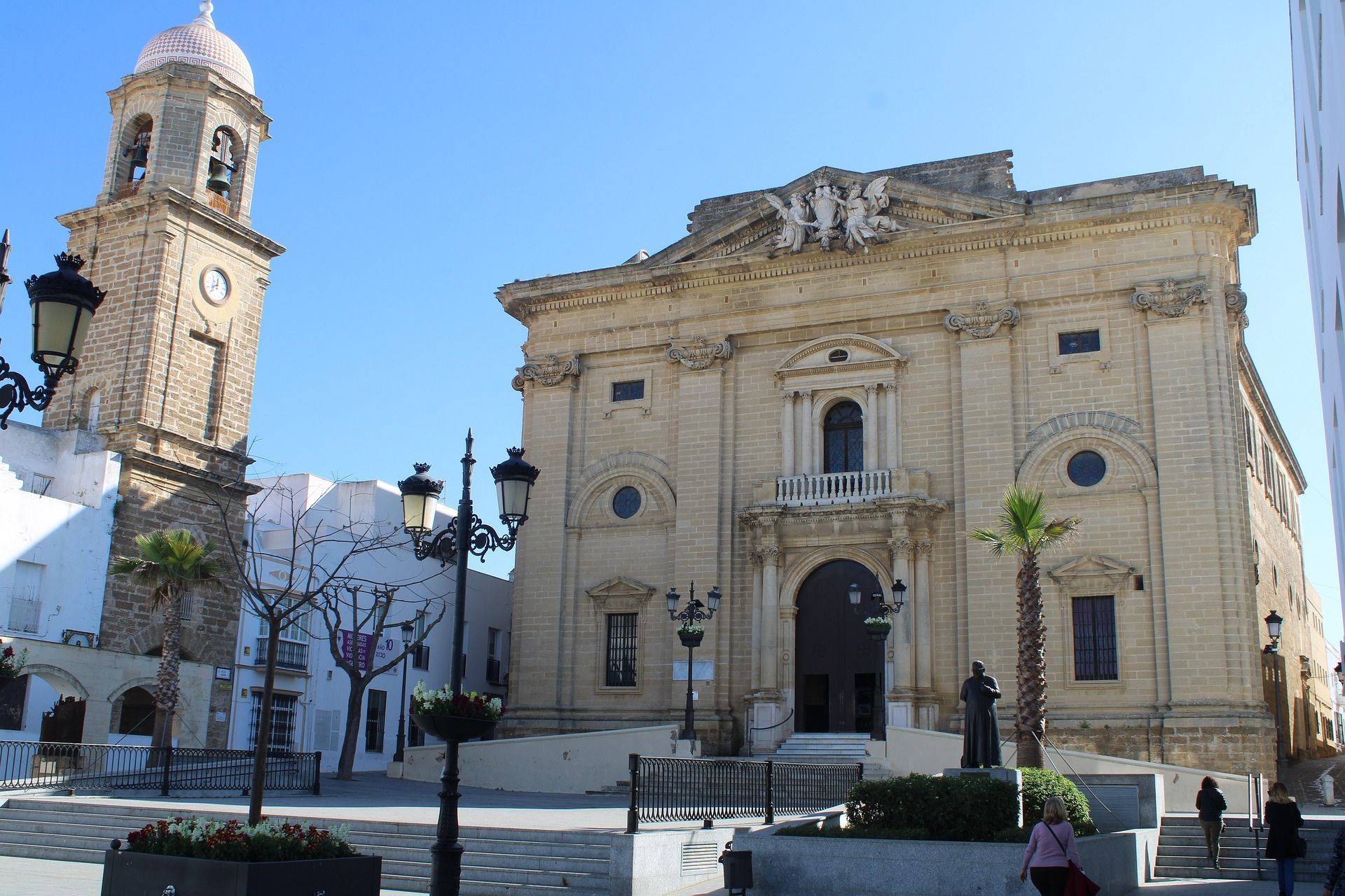 En desarrollo: uno de los Detenidos por el Crimen de Chiclana por un Vuelco de Drogas Participó en el Asalto al Chalé de María del Monte