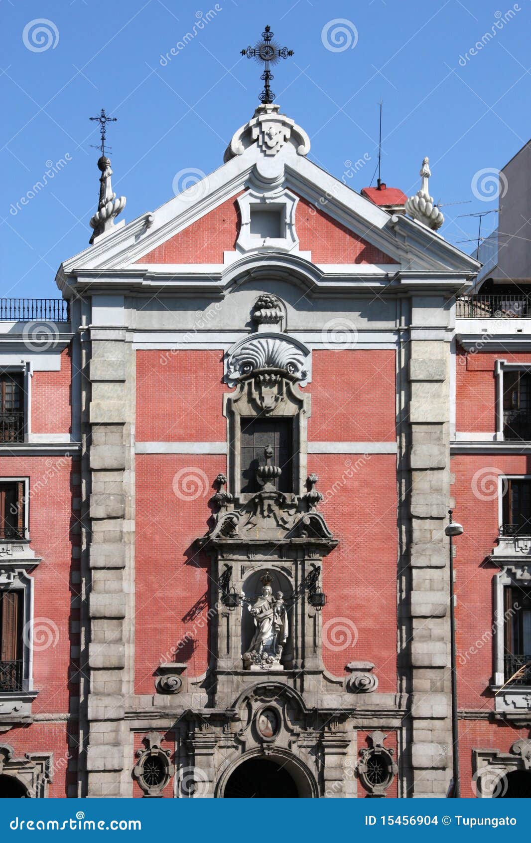 Última hora: la Iglesia en Madrid Genera un Impacto en el pib de 211 Millones de Euros