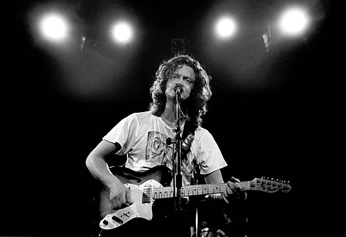 Última hora: James Phillips, Narrador del Audiolibro del rey Emérito: «estas Memorias me han Parecido Súper Interesantes, un Abanico Histórico de los últimos 80 Años»