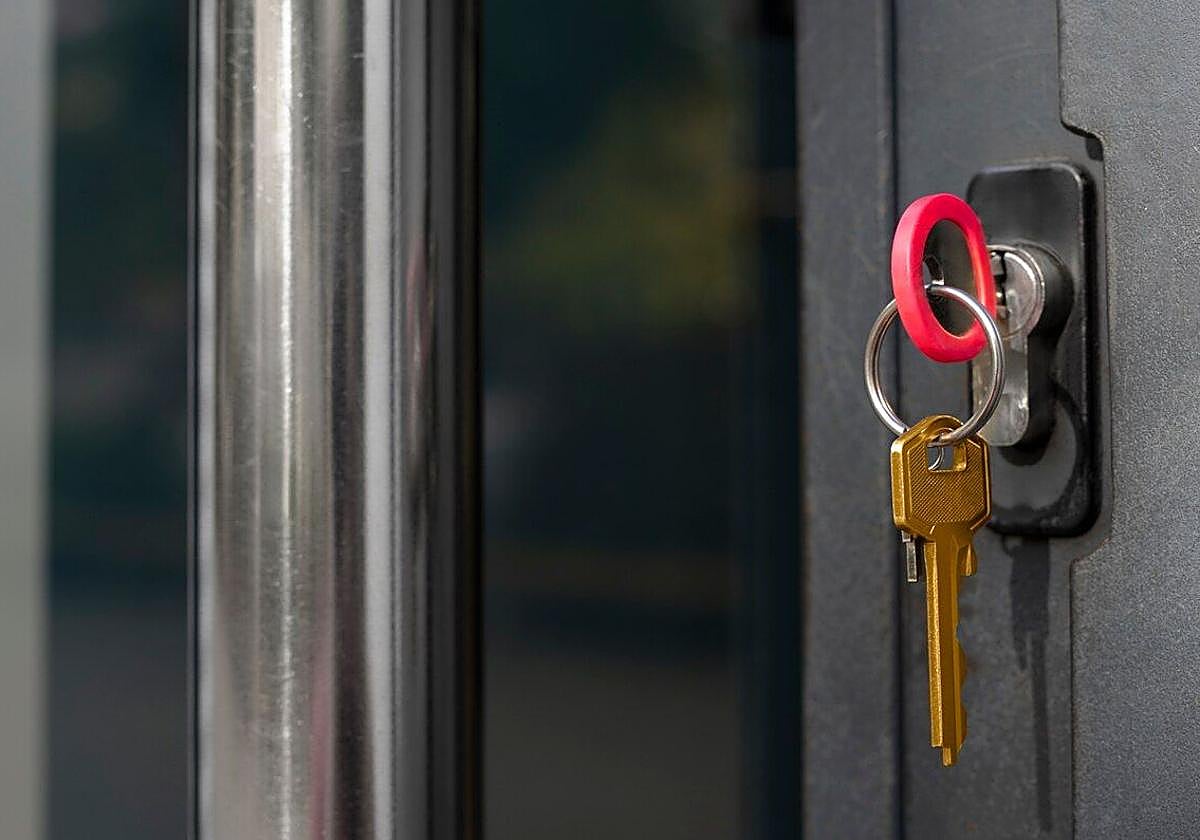 Actualidad: un Cerrajero Advierte del Detalle a Tener en Cuenta Cuando Hacemos una Copia de las Llaves de Casa: «es Recomendable Que…»