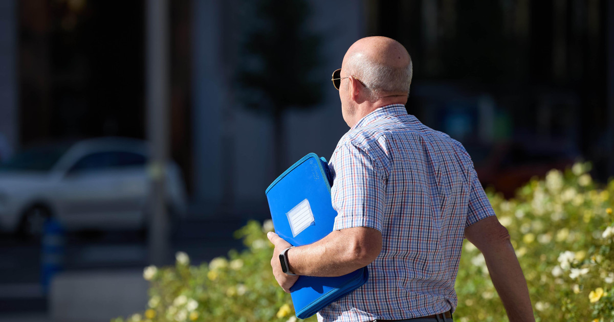 Análisis: Ignacio de la Calzada, Abogado Experto en Derecho Laboral: «cuando la Baja Llega a los 18 Meses, Dejas de Cotizar Pero no Estás Despedido»
