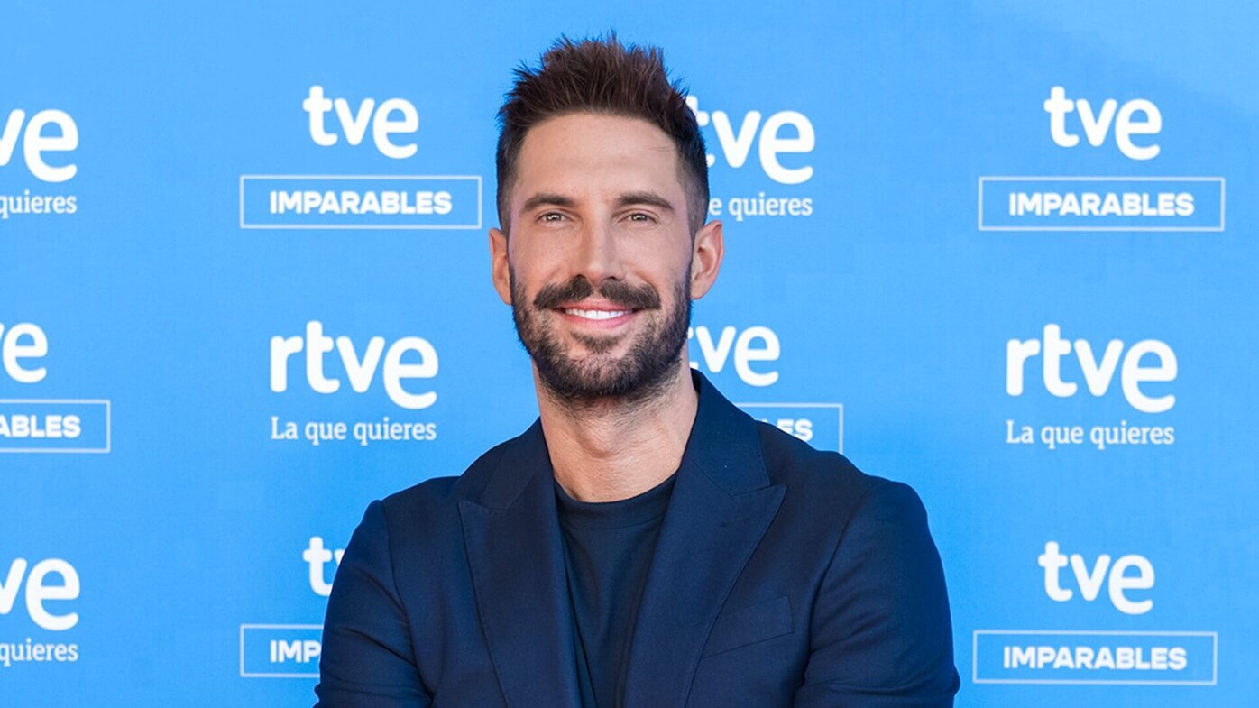 Actualidad: Quién es Egoitz Txurruka, Presentador de Gala de Nochevieja en la 1: de Estudiar Magisterio a Entregar un Bote de 200.000 Euros en Televisión