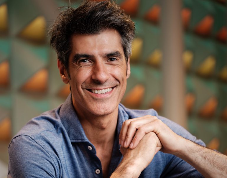 En desarrollo: Jorge Fernández : «la Mejor Decisión de mi Vida fue Criar Solo a mi Hijo»