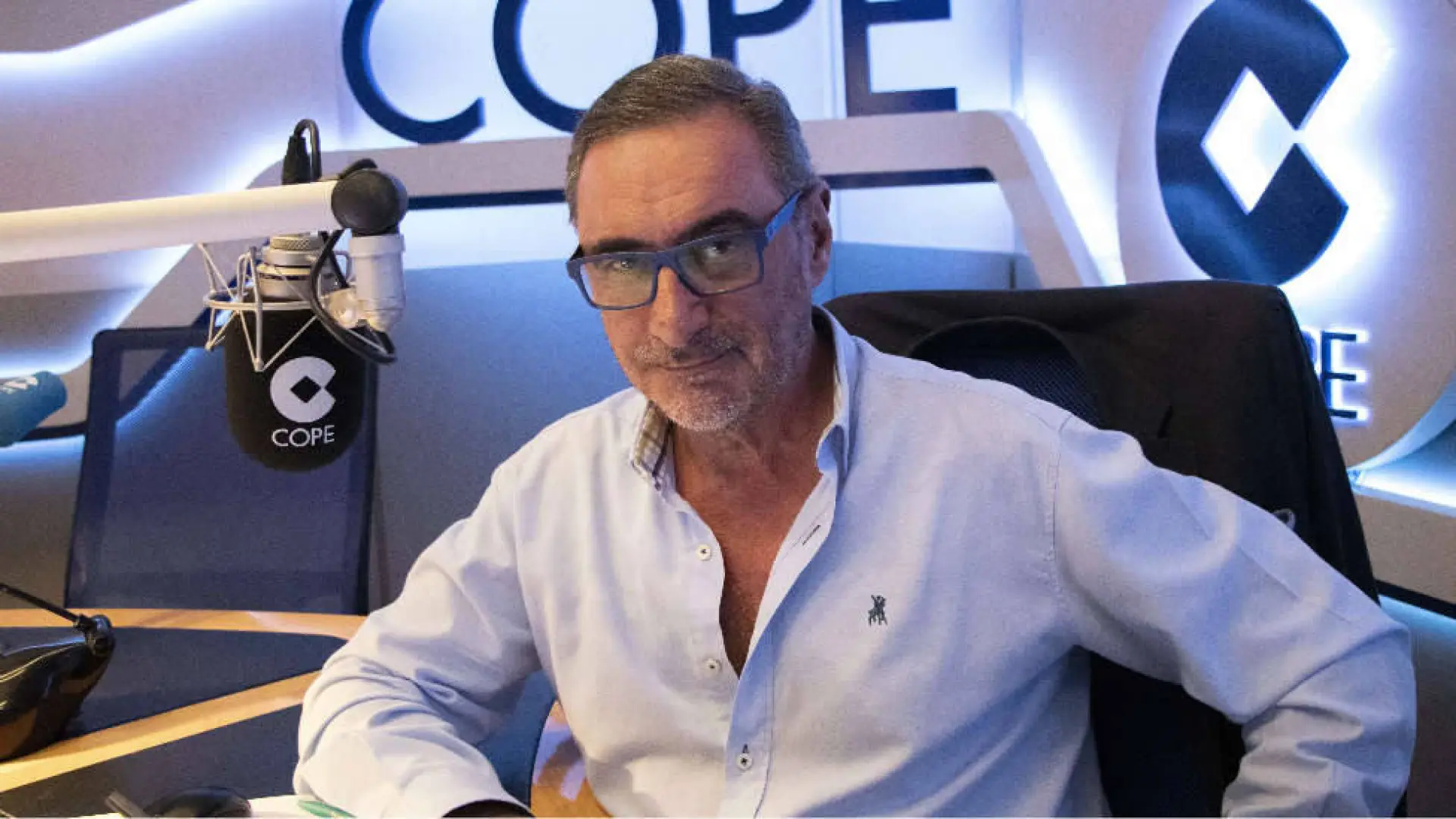 Actualidad: Carlos Herrera Señala el Motivo Detrás de las Nuevas Medidas de Vivienda de Pedro Sánchez: «es un Indicador que Nunca Falla»