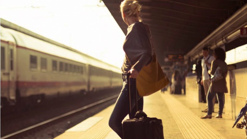 TÍTULO: Actualidade: Viaxar en tren con tempo e con medo