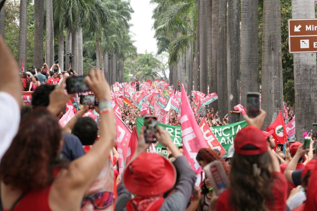 TÍTULO: Máis novidades en Venezuela: dimite o fiscal xeral Tarek William Saab - Galicia Universal