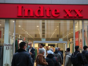 El conflicto en Irán presiona a Inditex: caída de la cotización y riesgo sobre su exposición en Oriente Medio