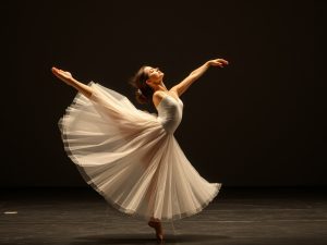 Una «Traviata» con bailarina en marzo y un pequeño festival de ópera por Samaín