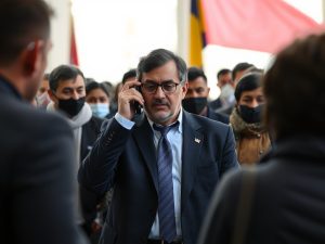 Bolaños inicia una ronda de llamadas con los socios para diseñar un escudo social ante la guerra y busca propuestas para