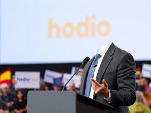 Sánchez presenta Hodio, una herramienta para medir el odio en las redes sociales