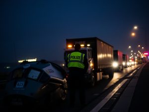 Una macrooperación internacional desarticula redes de tráfico de residuos que utilizaban puertos en España