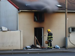 Incendio en una casa okupa en Vilagarcía