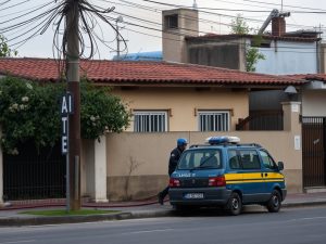 Susto en Moaña tras una falsa alarma de incendio: resultó ser una hoguera en una casa okupa