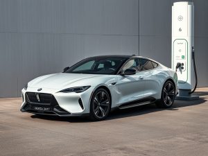 BYD estrenará el Denza Z9 GT en España con carga 'flash charging' de 1.500 kW