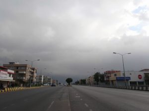 Ribeira amanece con cielo encapotado y alta probabilidad de lluvia para este sábado, 14 de marzo de 2026