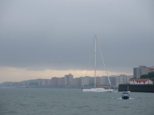 Ribadeo afronta este sábado 14 de marzo con cielos mayormente cubiertos, lluvia intermitente y viento de componente oest