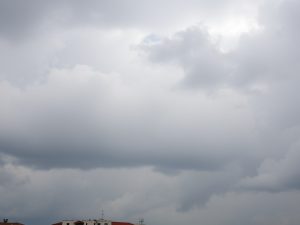 Zas registra cielo cubierto y alta probabilidad de lluvias débiles este sábado, 14 de marzo de 2026