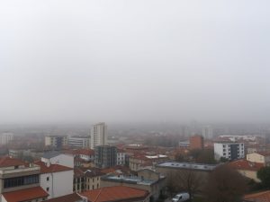 Vilalba amanece con niebla y cielo muy cubierto; temperaturas entre 6 y 12 ºC