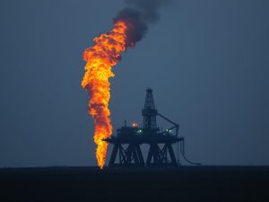 Só corre gasolina polo sangue do mundo