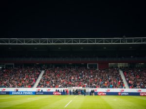 O Lugo, erguido tras a derrota, busca recuperar a praza de play-off ante o Arenas de Getxo