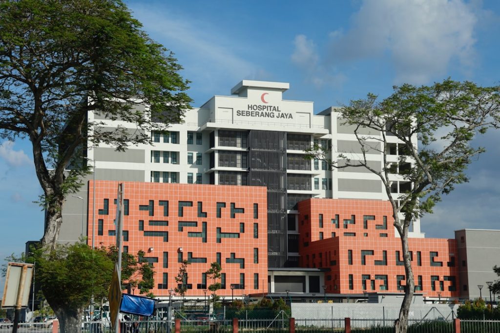 A Valedora do Cidadán de Vigo, ingresada na UCI tras un accidente na AP-9