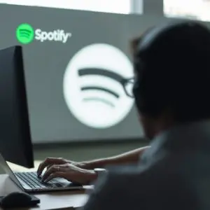 Ramón Arcusa insiste contra la «censura» de Spotify