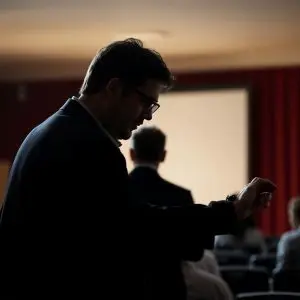 Matías Umpierrez: «El ritual de la ficción es el teatro»