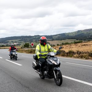 Baliza V16: por qué es obligatoria en Galicia y cómo puede salvar vidas en nuest