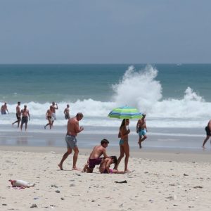 Ola de calor en Galicia: Aemet activa alertas en Ourense, Pontevedra y Lugo este
